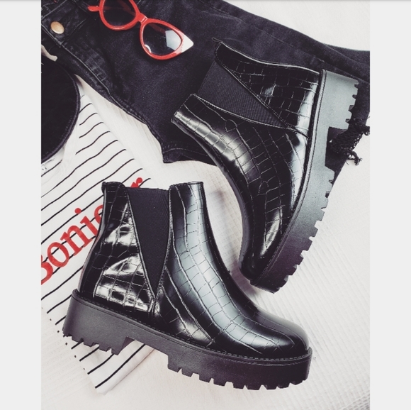 The Reign// black croc print boot - Picture 2 of 3